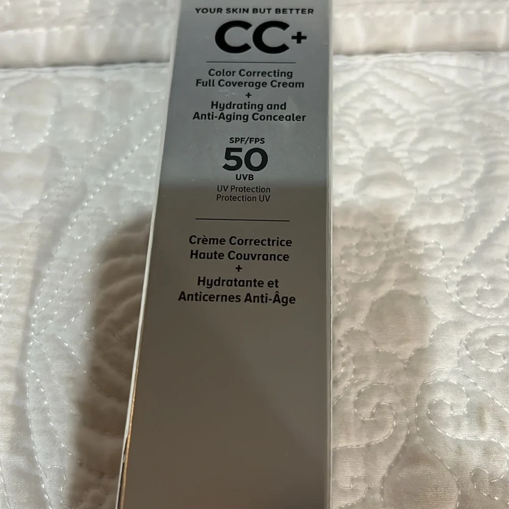 IT Color correcting full coverage cream in‎ Rich, new